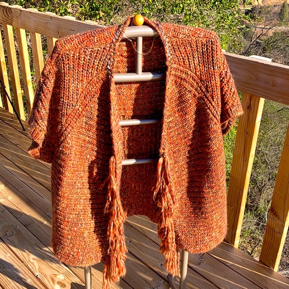 Chico's Sweaters - Chico’s short sleeved sweater